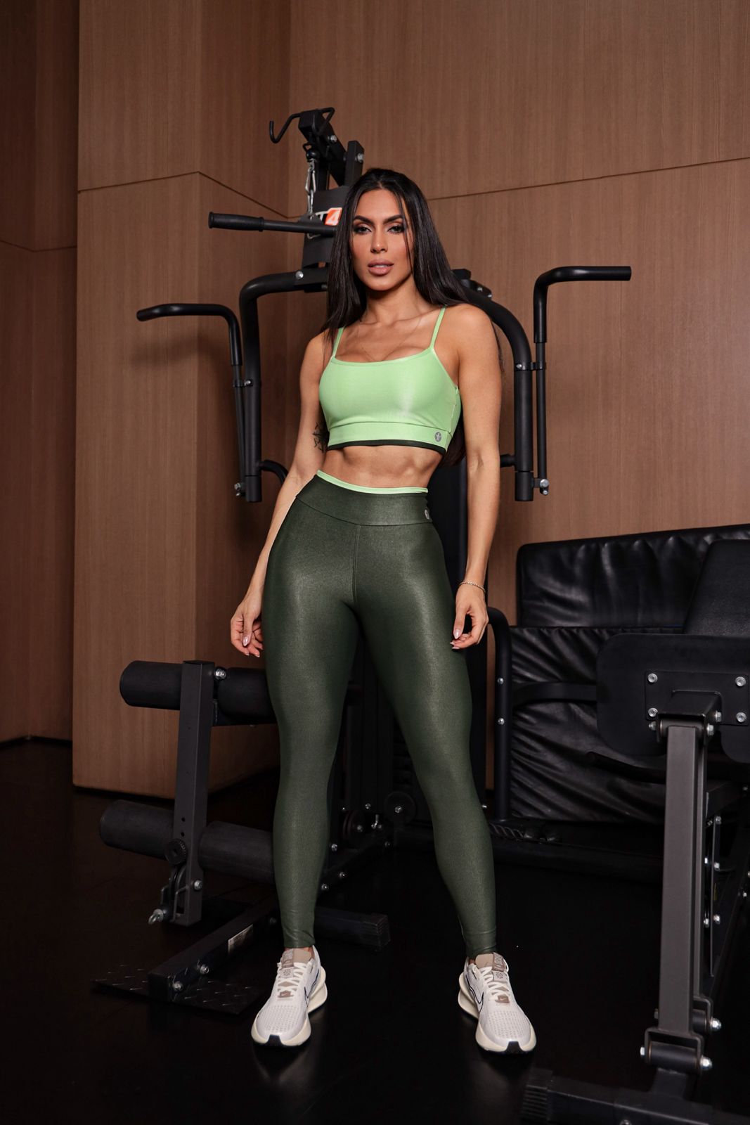 Authentic Top Green Twist