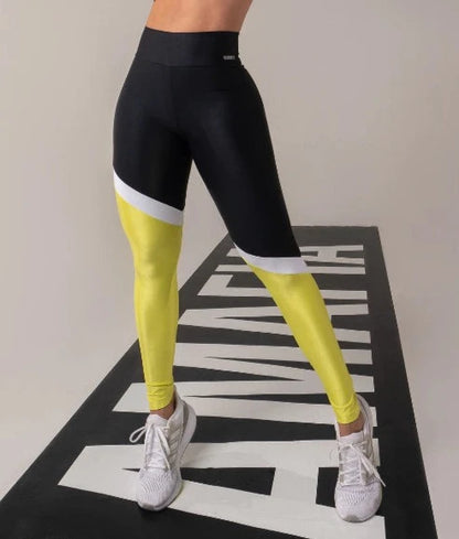 Charm Lift Yellow Legging